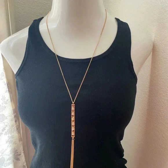 🆕Adrienne Vittadini Long Gold Necklace🆕 - Picture 1 of 5